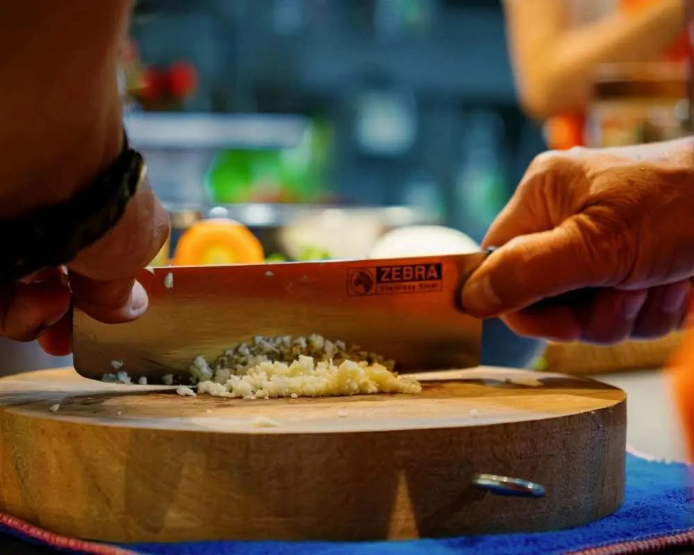 Half-day Tour | Experience shopping with local and cooking class in Hanoi